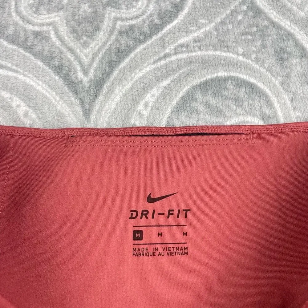 Womens Nike Short